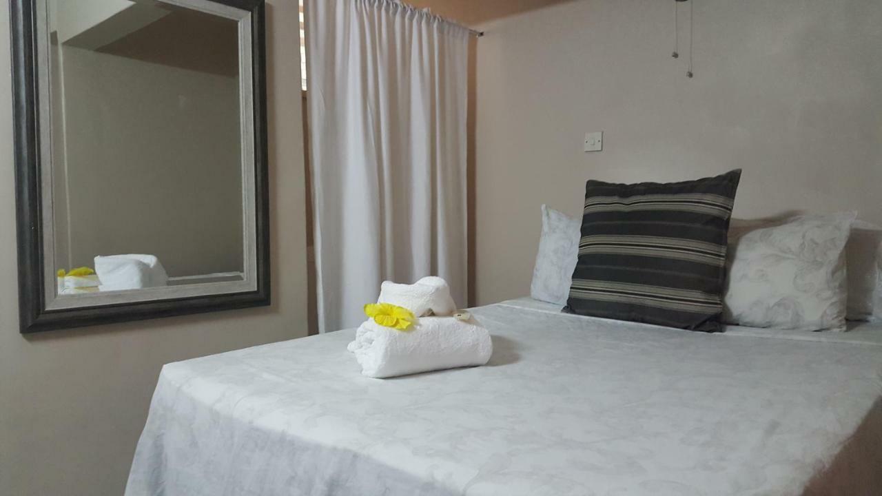 Rainbow Inn Grenville Екстер'єр фото